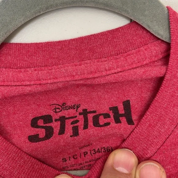 Disney Stitch Hangry T-Shirt Youth S Red Crew Neck Short Sleeve Graphic  Cotton - Picture 4 of 4